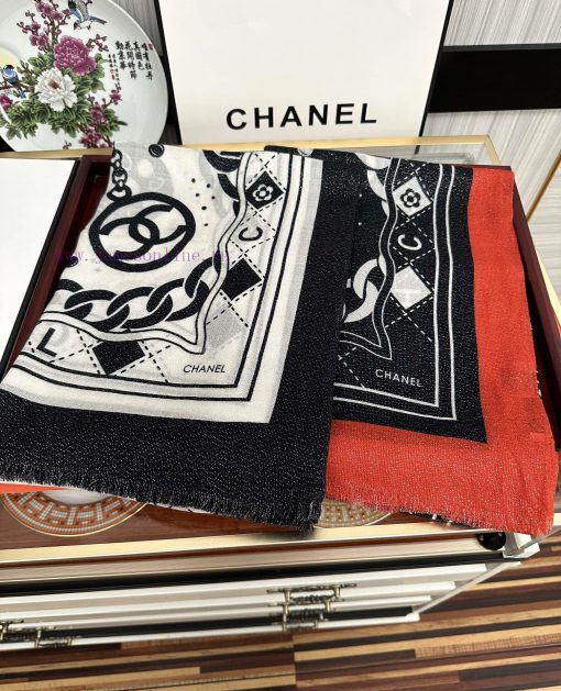 Chanel Silver Silk 2023 [Eating Melon] Sparkling [Coffee] Top design is so beautiful, I realzkd96zwi - Image 3