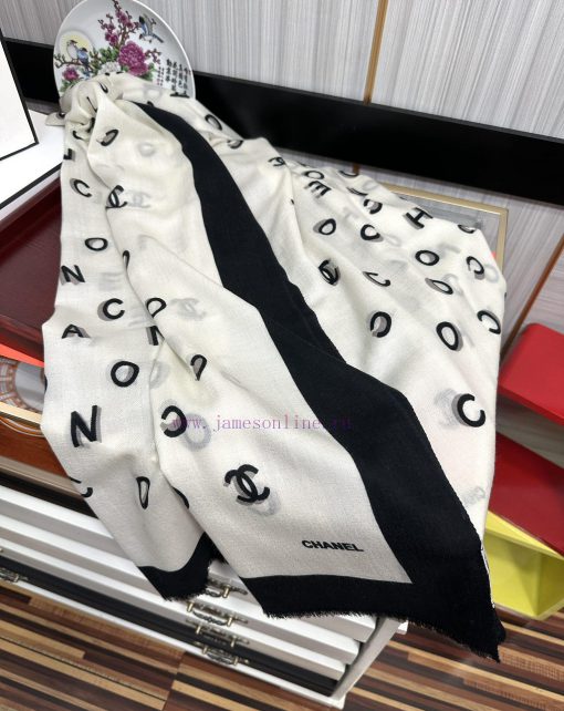 The new Chanel 2023 is so beautiful that it's irresistible. The 300 count cashmere long scarnpjbfejk - Image 6