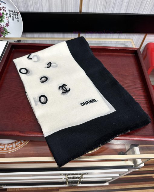The new Chanel 2023 is so beautiful that it's irresistible. The 300 count cashmere long scarnpjbfejk - Image 12
