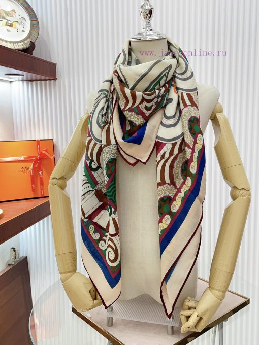 The new cashmere model is said to look good and recommended with leather buckle and chain. Tsamwqwa9 - Image 19