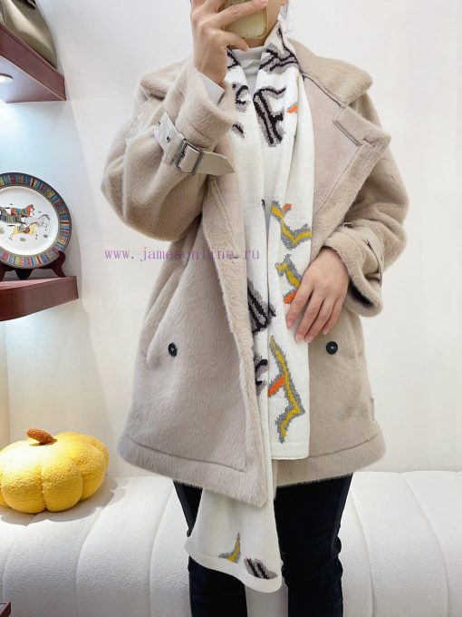 FENDI official website's autumn and winter knitted double-sided jacquard style, high-end deswlggmj1m - Image 2
