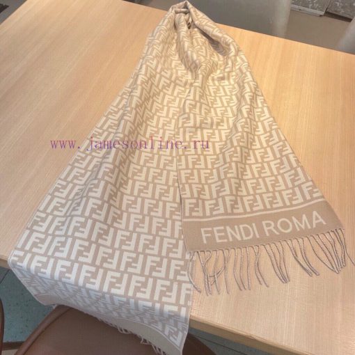 Fendi's most popular scarf this year is being snapped up all over the world. It is a limited5c4qp7we - Image 9