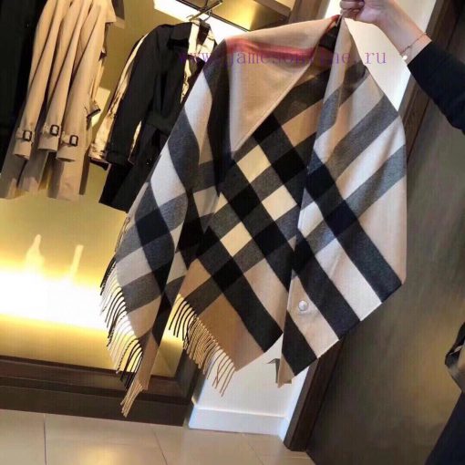 A very rare item - Bur's most geometric cashmere triangle scarf. It is very suitable for sha4xc00j4v - Image 12