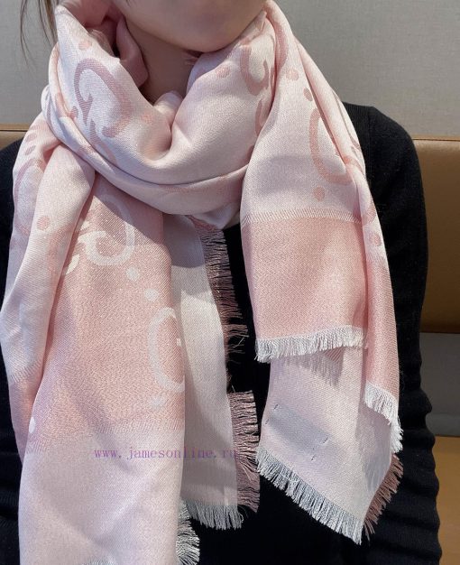 G Home GG Gold Thread Jacquard Shawl 140 Square Scarf, dazzling to the extreme, a must-have c1g46v8a