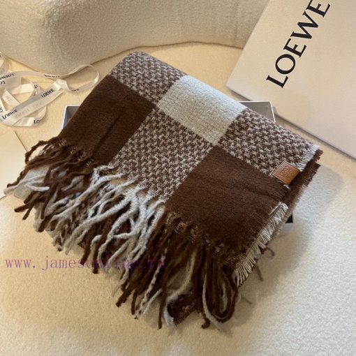 Loewe's Super Beautiful New Sheep 🦙 Scarf is highly recommended to buy high-quality productsdhz4v8qo - Image 4