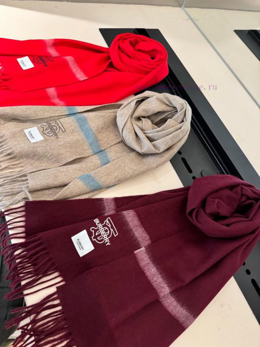 Burberry men's and women's scarves are highly praised and kept for themselves, a rare high-ezehjel4d - Image 8