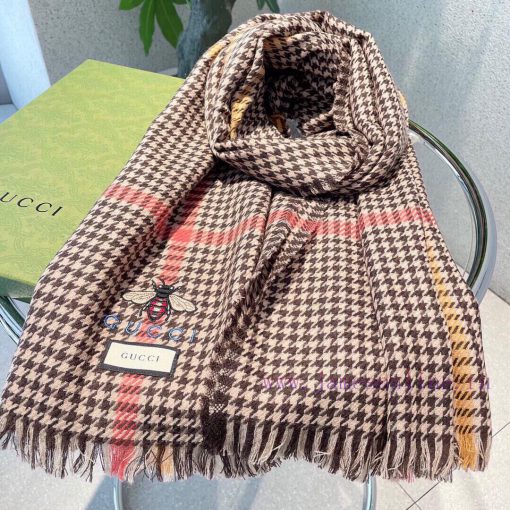 Gucci2023 Top Cashmere Scarf Explosive! The real product is truly beautiful. The shawl is em1ambf2b1 - Image 5