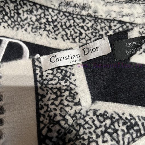 DIOR One Side Animal One Side Thousand Bird Element Long Scarf is a hot selling item, with dh91c5qay - Image 16