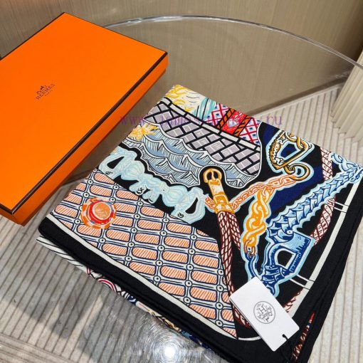 Interpretation of what high-end luxury products are~Double sided same color velvet handkerchi7m1rleq