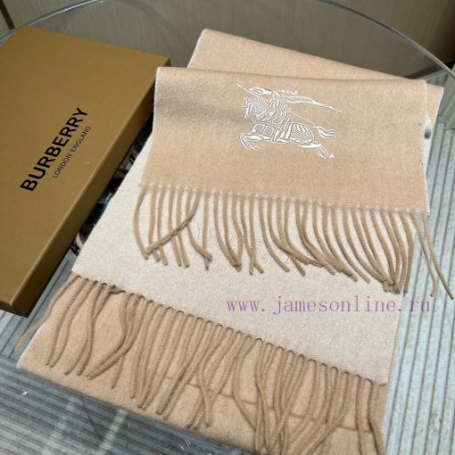 The new Burberry official website's two sided warhorse is a super versatile and versatile ityqh1rqeg - Image 15