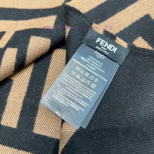 The most popular scarves of Fendi this year are being snapped up all over the world. They arqehdkxgq - Image 10