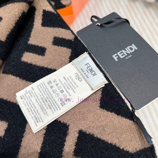 Fendi Knitted Scarf, a popular item on the internet that instantly connects everyone, exudesw80c2xog - Image 6