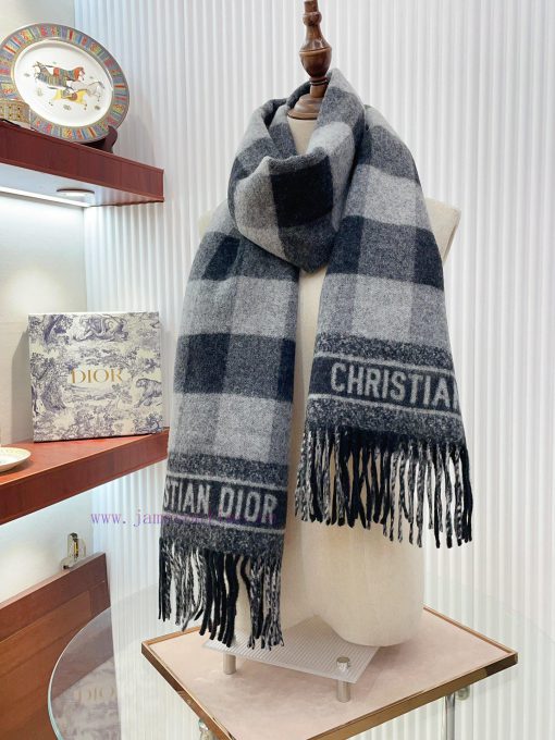 Wool and Cashmere Check'N'Dio Printed This scarf is decorated with Check'N'Dio patterns, paya9rgv9bf - Image 18