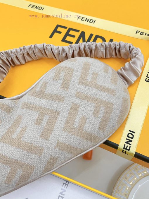 FENDI eye mask made of silk and woolura9zqjo - Image 8
