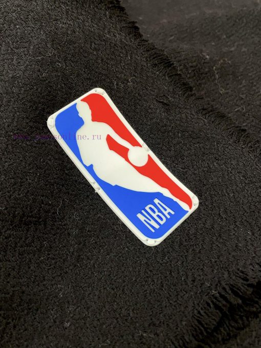The stylish and versatile LV new NBA co branded long scarf is a must-have item for all seaso1riq1bim - Image 8