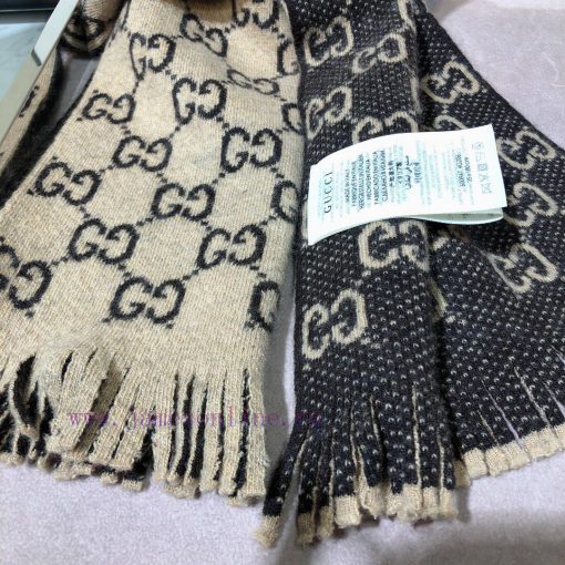 Gucci's double G letter interweaving pattern is reinterpreted as a complex jacquard design. vg591trv - Image 8