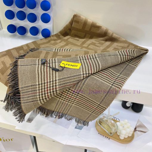 FENDI Super Love is a self kept, minute by minute feeling of creating a large piece of Italik0a15u0a - Image 5