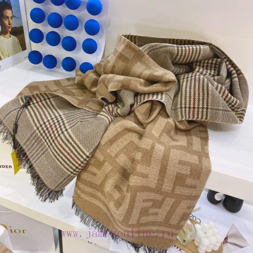 FENDI Super Love is a self kept, minute by minute feeling of creating a large piece of Italik0a15u0a - Image 16