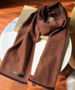The men's B genuine leather LOGO cashmere scarf is the original product exported to Europe. p0412xwi