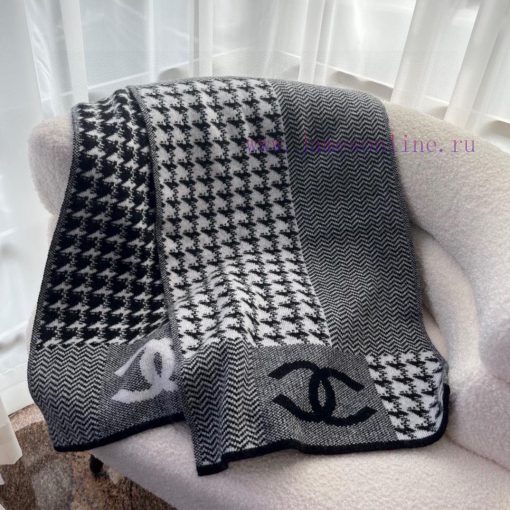 CHANEL cashmere long scarves are top-notch original products that are unparalleled in beautykcpc9yjs - Image 6