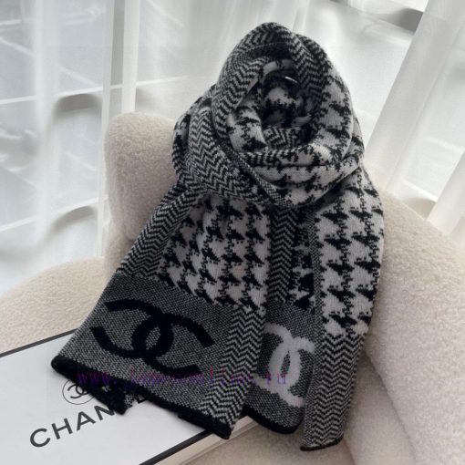 CHANEL cashmere long scarves are top-notch original products that are unparalleled in beautykcpc9yjs - Image 9