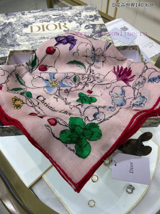 The new D Home D Flower World 140 Cashmere Square Scarf is highly recommended by VIPs. You muvvk66v4 - Image 5