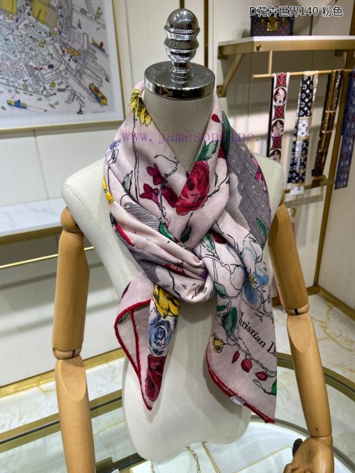 The new D Home D Flower World 140 Cashmere Square Scarf is highly recommended by VIPs. You muvvk66v4 - Image 15