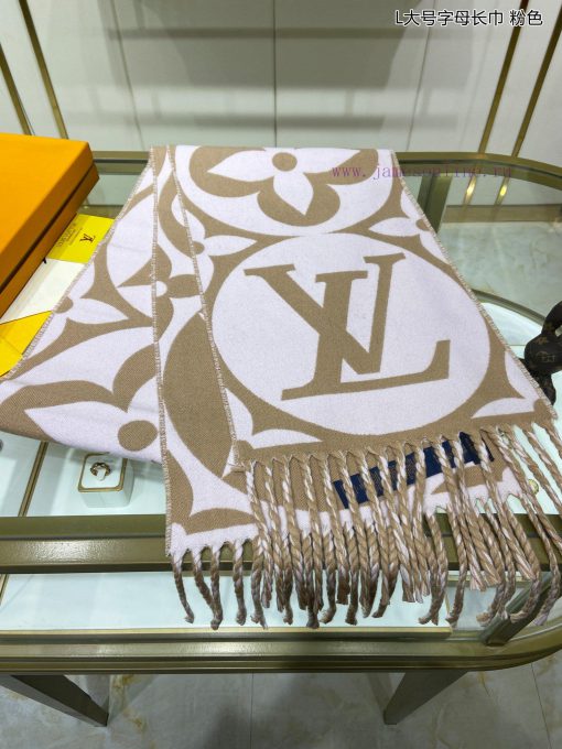 Lvjia's new model 🥰L Large letter long scarf 🧣 It's so beautiful. Big Fried Dough Twists als8cyw1vw1 - Image 9