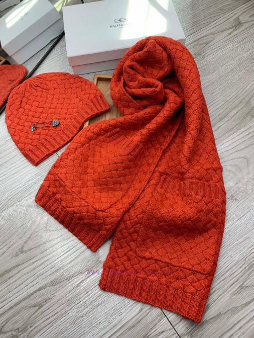 BV Classic Knitted Pocket Collection Comes with Commemorative Edition Pin Wool Set Hat Classr92wa8t0 - Image 9