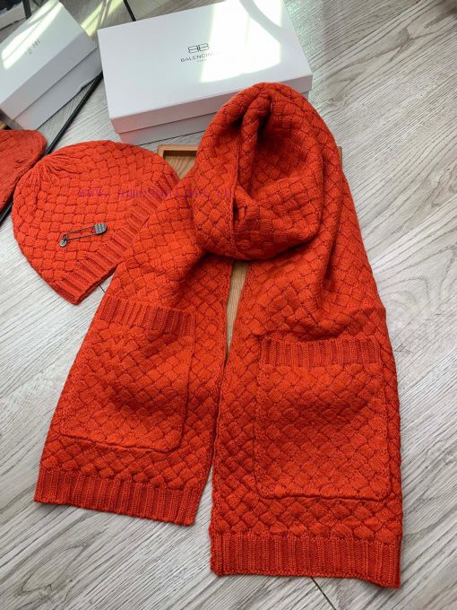 BV Classic Knitted Pocket Collection Comes with Commemorative Edition Pin Wool Set Hat Classr92wa8t0 - Image 17
