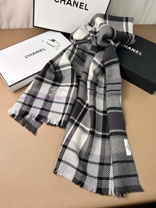 C's new collection is paired with sharp Chanel products exclusively for VIP products. The totcmjznt7 - Image 18