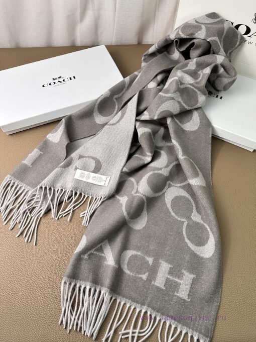 The classic C logo double-sided shawl of Coach by Coach is also so beautiful, not only in teeadxabkq - Image 17