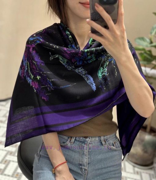 Two new onesColor code 2 ⃣ Mysterious and elegant black purpleThis square scarf is adorned wbohuwyzp - Image 4