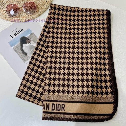 The latest flagship product of Dior, the D Thousand Bird Grid Lock Edge, is very easy to matp7xfzjkh - Image 6