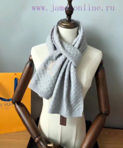 . New winter LV men's scarf, made of wool blend material, soft and warm, with exquisite work579b7ul3