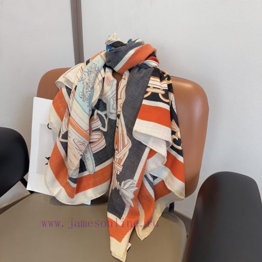 The new cashmere products are said to look good and recommended as cashmere square scarves. jmxs1lx8 - Image 6