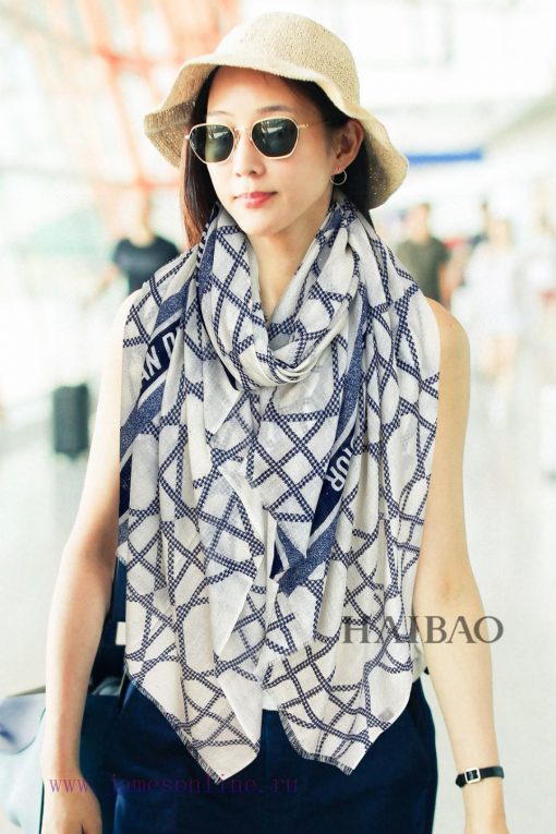 The newly released scarf will shine brightly. The new customer supplied silver thread+sequintl9rwtz4