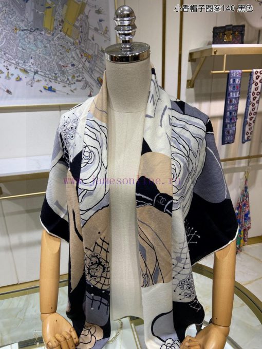The new Chanel hat pattern 140 cashmere square scarf is highly recommended by VIPs. You must01exsb8t - Image 8
