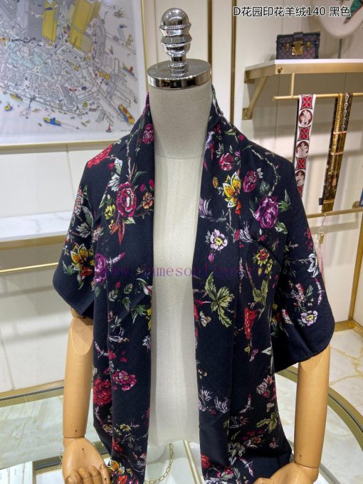 The new cashmere model is recommended to look good. D Garden Printed Cashmere 140 Double sidw6i3fzly - Image 8