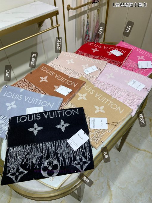 High end customized Louis Vuitton L logo original small scarf original 11 customization, Thekvv6zazf - Image 5