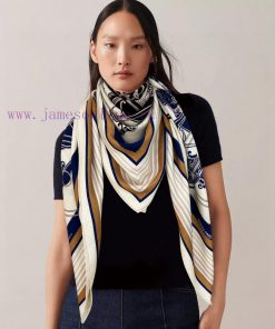 The new cashmere model is said to look good and recommended as a luxury carriage cashmere 14jkmp1jxx