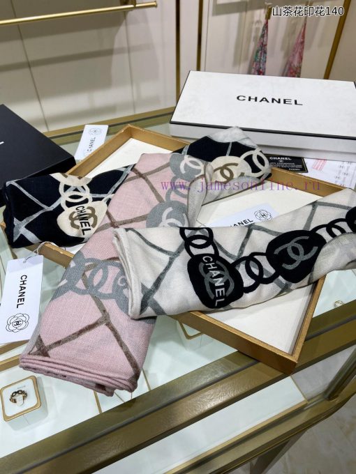 The new Chanel camellia print 140 cashmere double-sided same color printed square scarf is hy6vkloee - Image 3