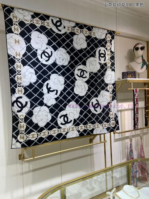 The new Chanel camellia print 140 cashmere double-sided same color printed square scarf is hy6vkloee - Image 4