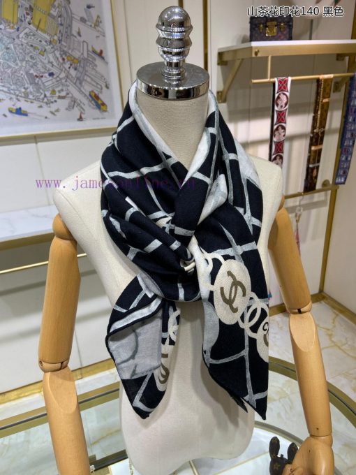 The new Chanel camellia print 140 cashmere double-sided same color printed square scarf is hy6vkloee - Image 6