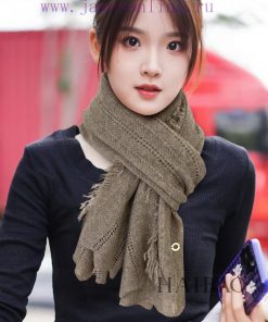 Piana LP Bearded Knitted Shawl LP Cashmere Family, the new aristocrat in the cashmere industh7t8x96p