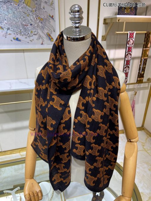 The new Celine CL logo cashmere long scarf is highly recommended for VIP customers. You mustr52y14ro - Image 7