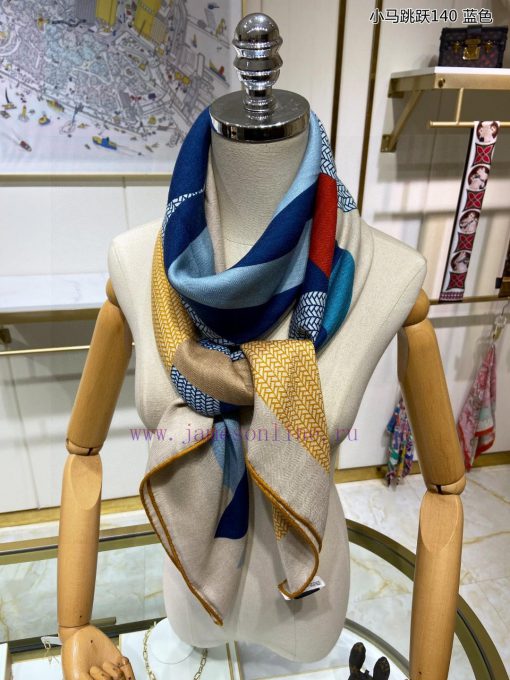 The new cashmere model looks great and I recommend the Pony Jumping 140 double-sided same co6pmpc6io - Image 6
