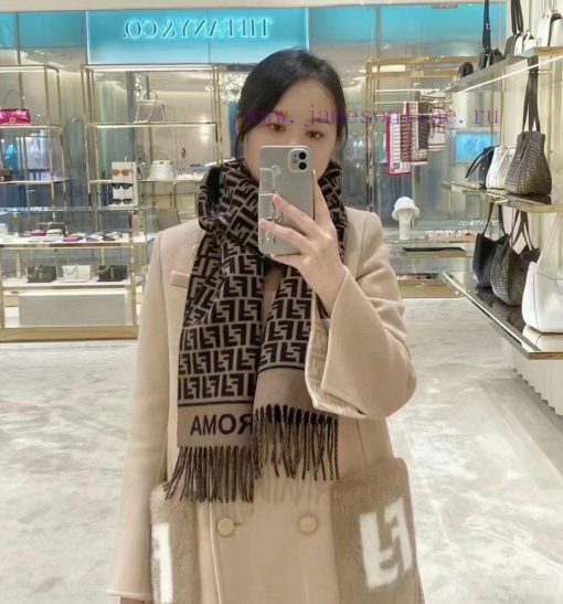 𝑭𝒆𝒏𝒅𝒊𝟮𝟯 Autumn/Winter New ProductsWool and cashmere scarves80% wool, 20% cashmereWool yarn ak40cdqho - Image 2