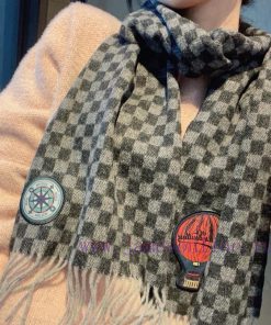 Heavy Industry LV synchronization, fashionable high-end MA series men's high-end wool scarf oafdjp5q
