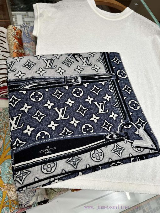 MONOGRAM JACQUARD DENIM140 Velvet Square Scarf Premium GreyHigh spec double-sided same colorbso951eq - Image 3